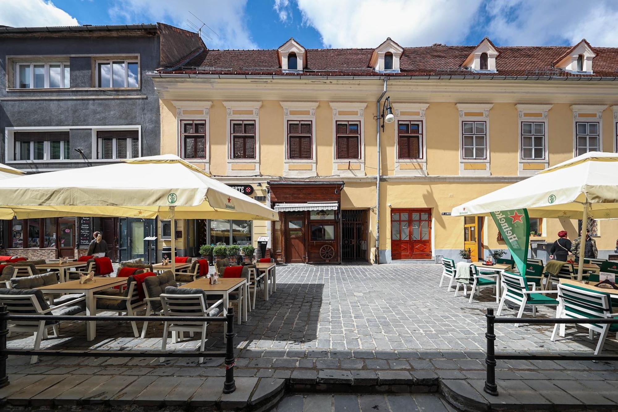 Hirscher Apartments Брашов Номер фото