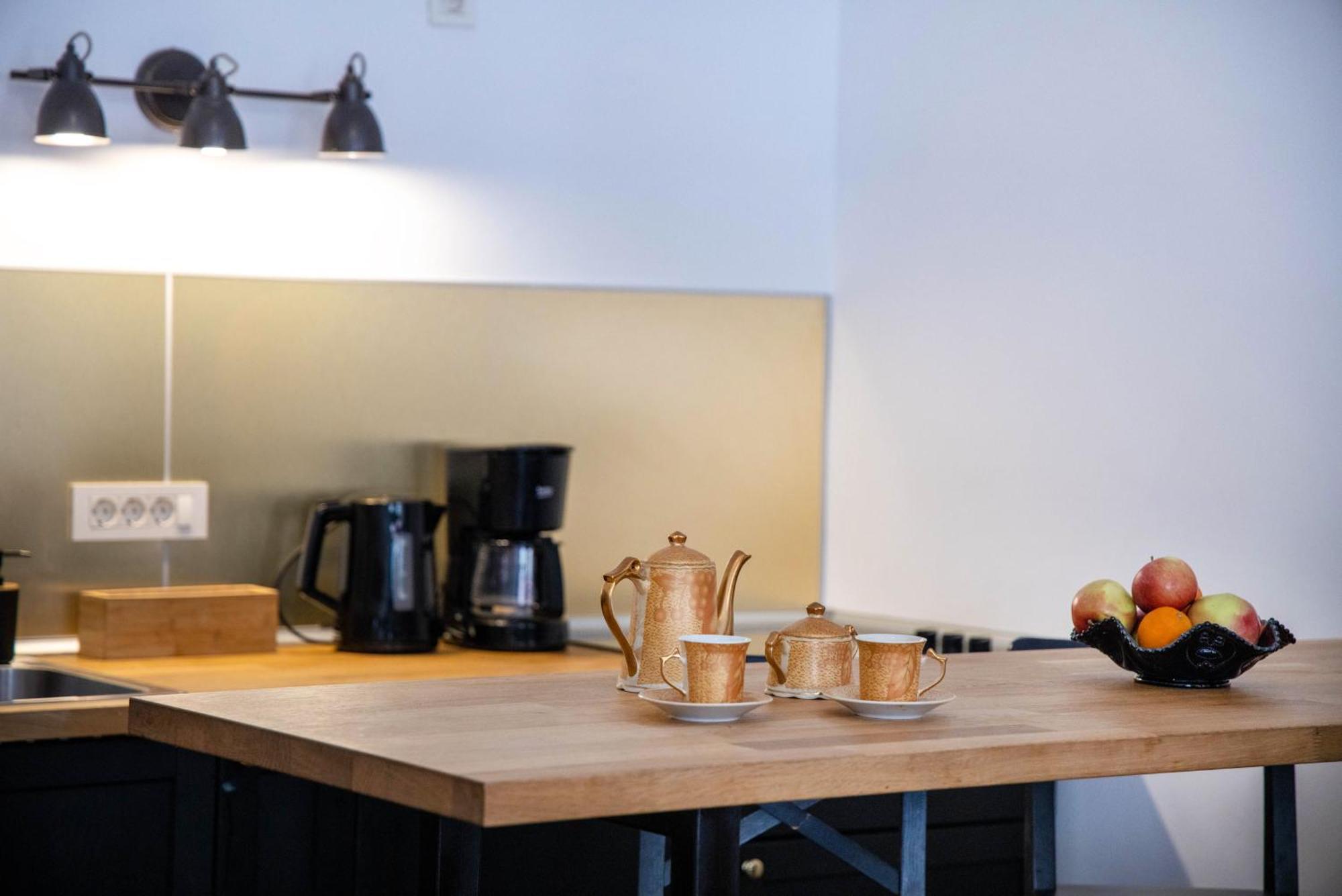 Hirscher Apartments Брашов Номер фото
