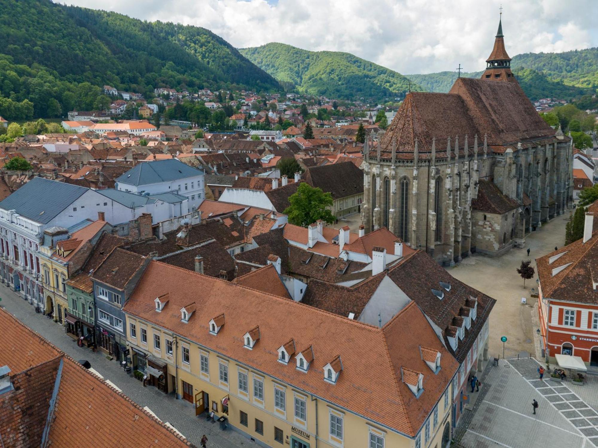 Hirscher Apartments Брашов Экстерьер фото