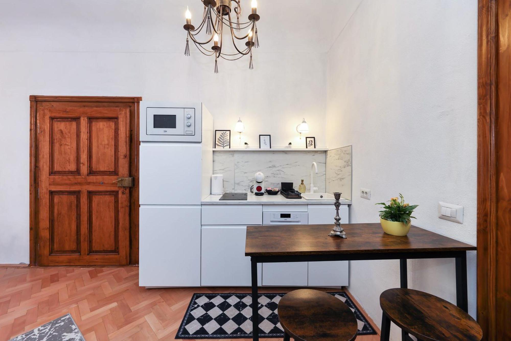 Hirscher Apartments Брашов Экстерьер фото